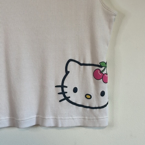 Y2K Hello Kitty Tank Top White Large Cherry Sanrio
Edgy Cat 00 Grunge Baby Glam - Picture 3 of 14